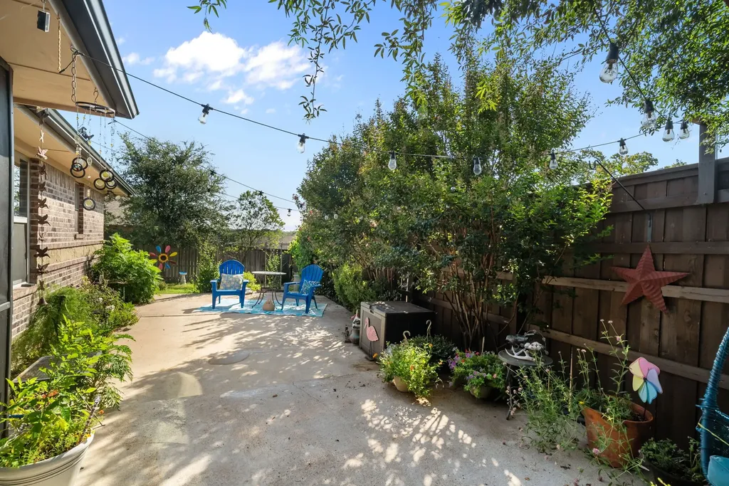1261 Newcastle Drive Weatherford TX 76086