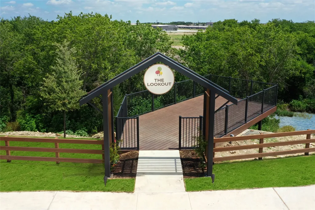 11217 Orchard Lane Justin TX 76247