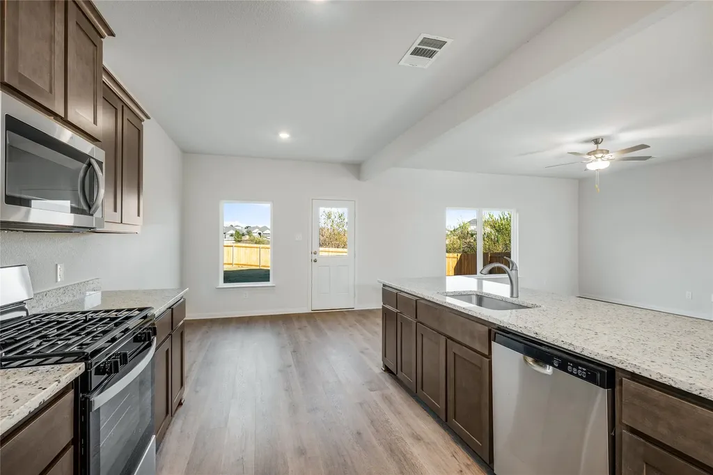 11213 Santana Drive Fort Worth TX 76108