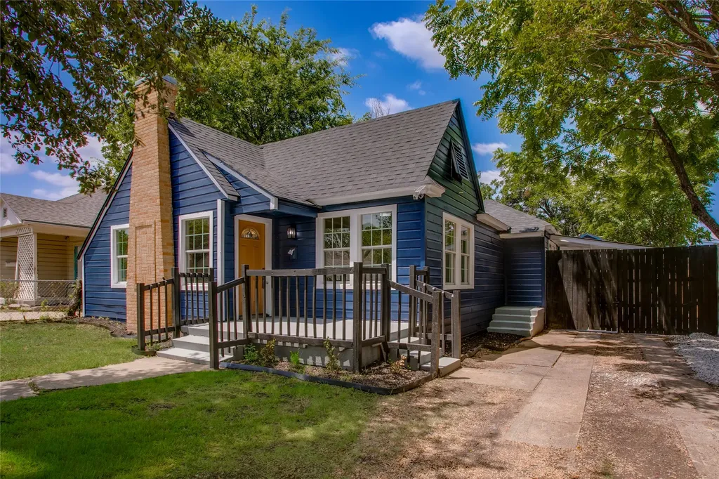 2635 Gladstone Drive Dallas TX 75211
