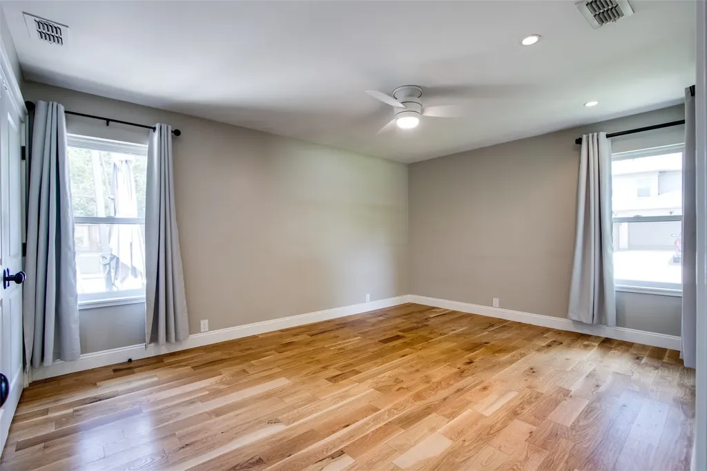 5857 Charlestown Drive Dallas TX 75230