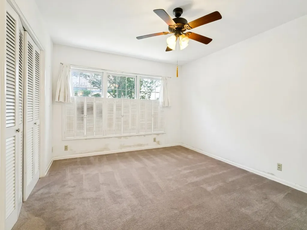314 S Jackson Avenue Justin TX 76247