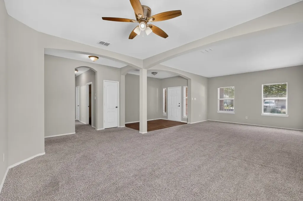 710 Bowie Lane Mansfield TX 76063