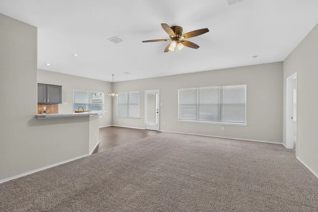 710 Bowie Lane Mansfield TX 76063