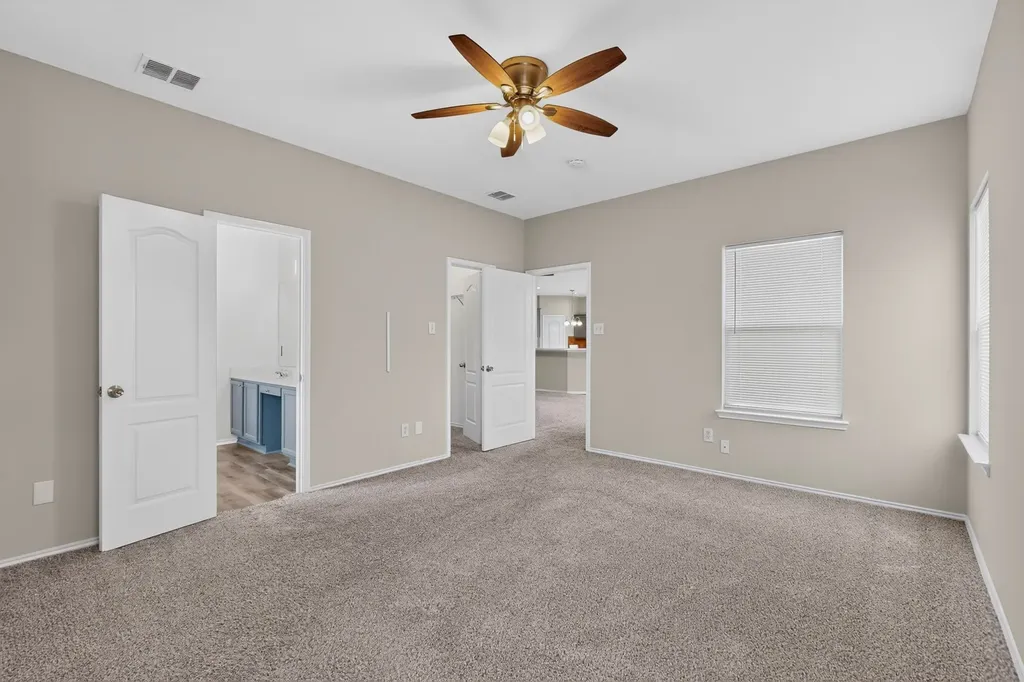 710 Bowie Lane Mansfield TX 76063