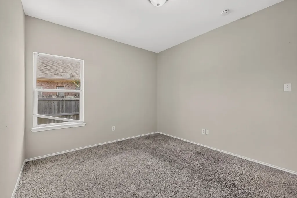 710 Bowie Lane Mansfield TX 76063
