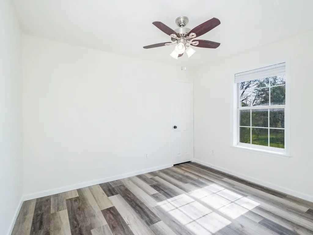 904 W 1st Street Coleman TX 76834