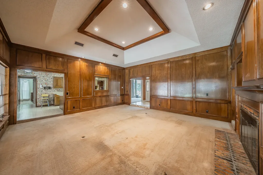 7720 Lone Moor Circle Dallas TX 75248