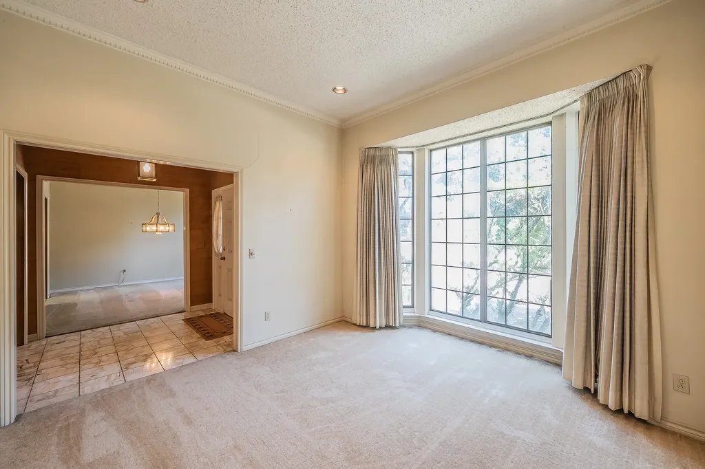 7720 Lone Moor Circle Dallas TX 75248