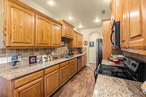 52 Cedar Bayou Circle Pottsboro TX 75076