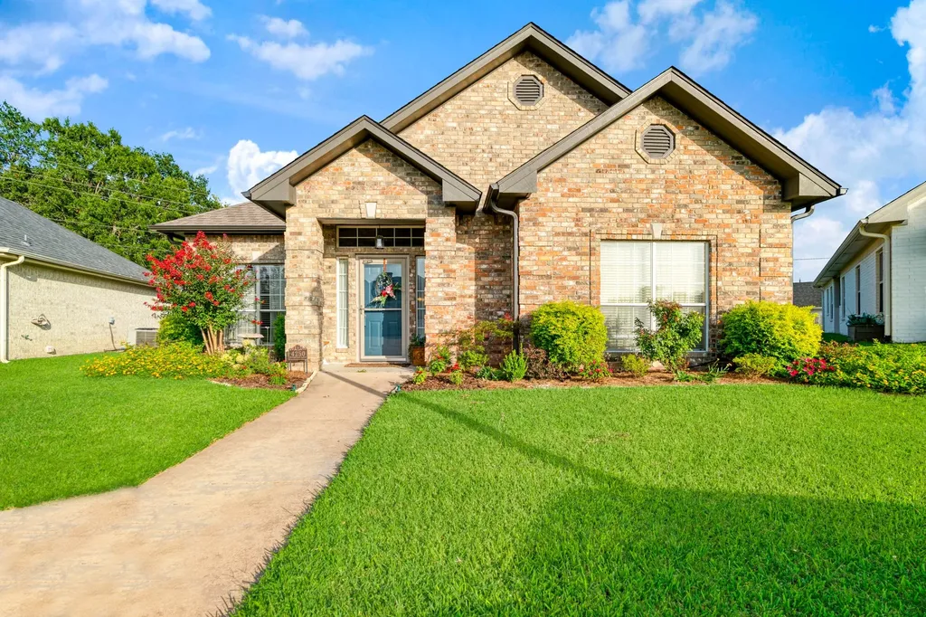 4250 Primrose Lane Paris TX 75462