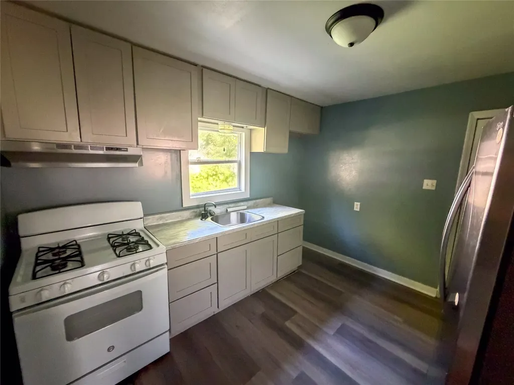 627 E Woodard Street Denison TX 75021