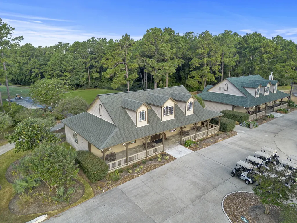 37432 Club House Lane Montgomery TX 77355