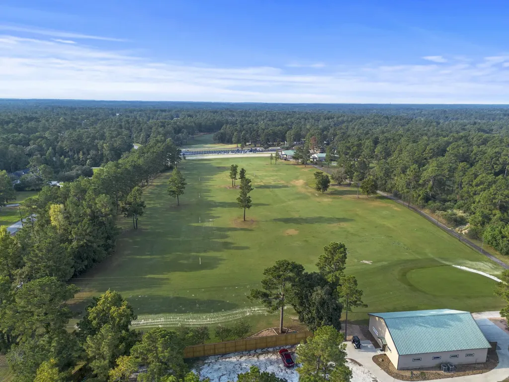 37432 Club House Lane Montgomery TX 77355