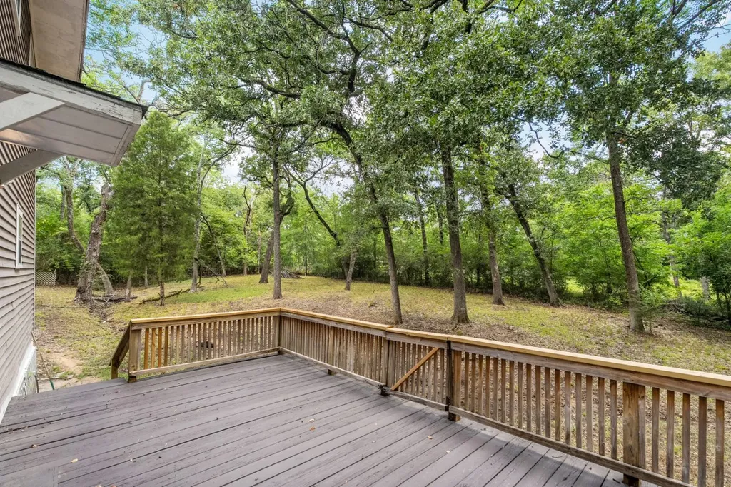 14224 Daniel Boone Lane Log Cabin TX 75148