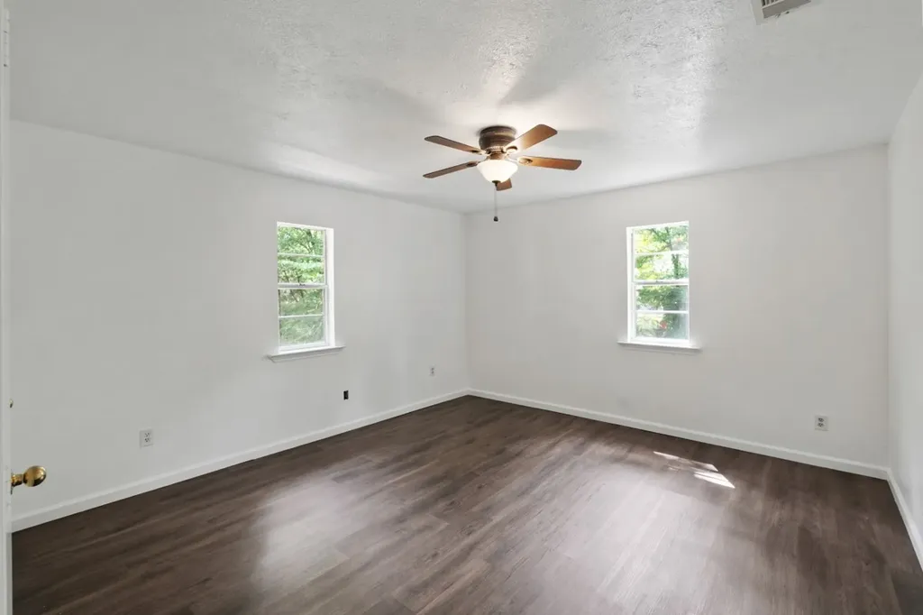 14224 Daniel Boone Lane Log Cabin TX 75148