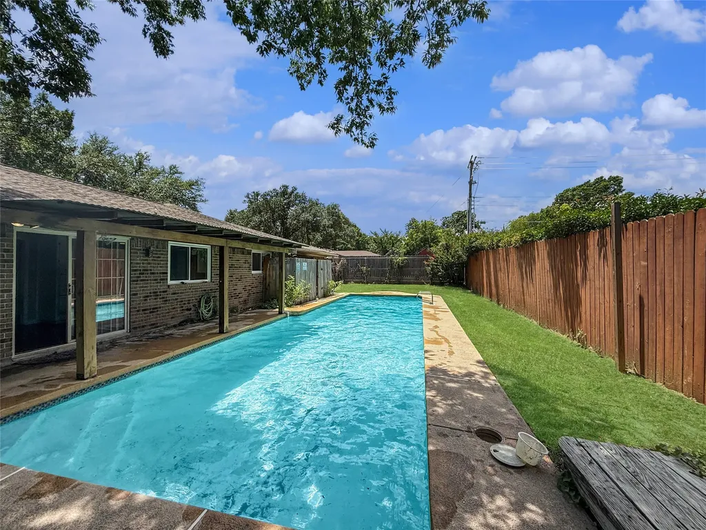 6251 Shirley Drive North Richland Hills TX 76180