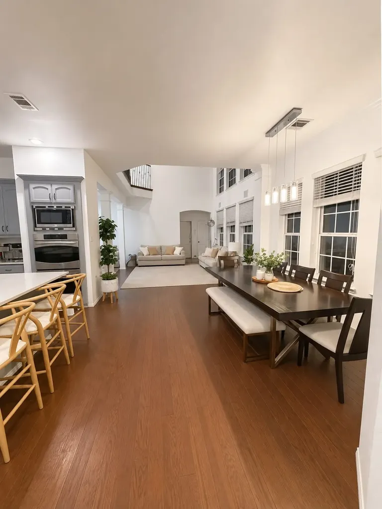 232 Buckingham Avenue Euless TX 76040