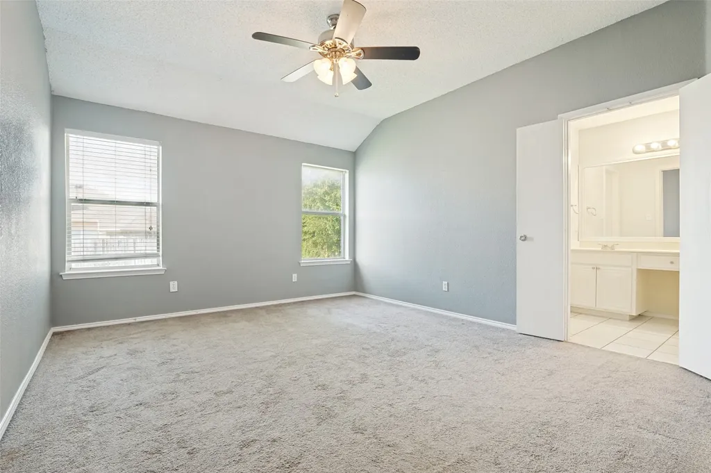 330 Mesquite Hill Drive Arlington TX 76002