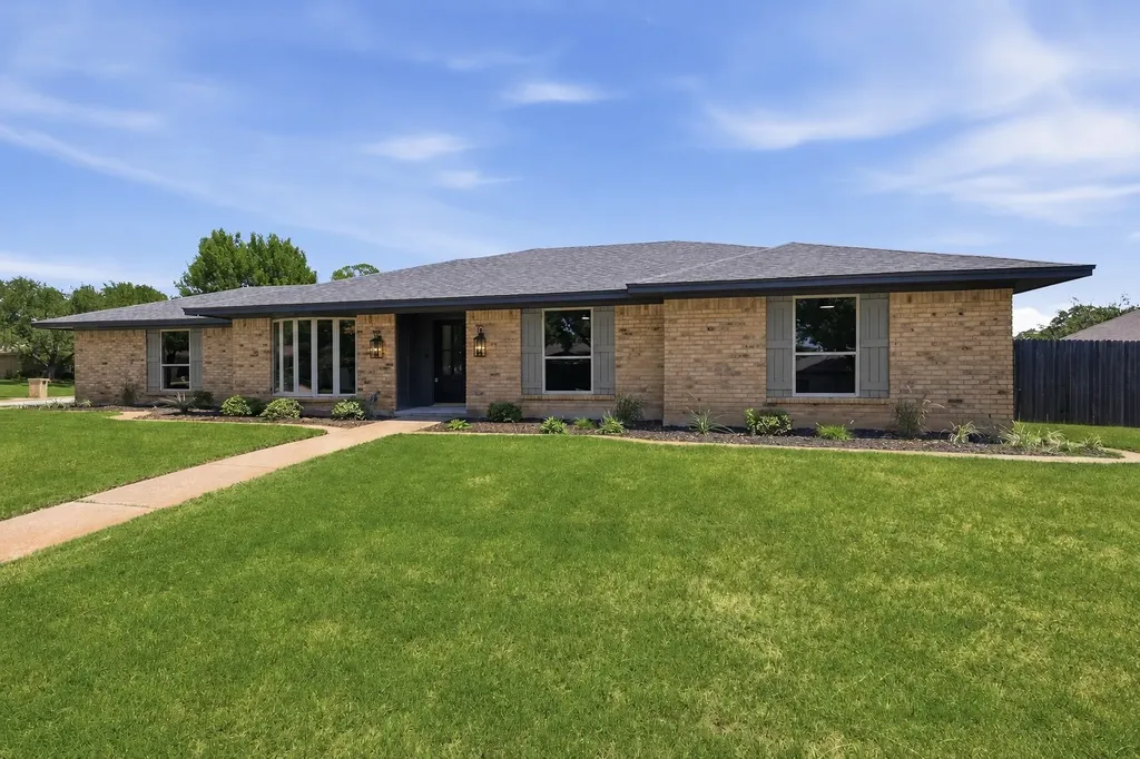 3920 Felisa Place Fort Worth TX 76133