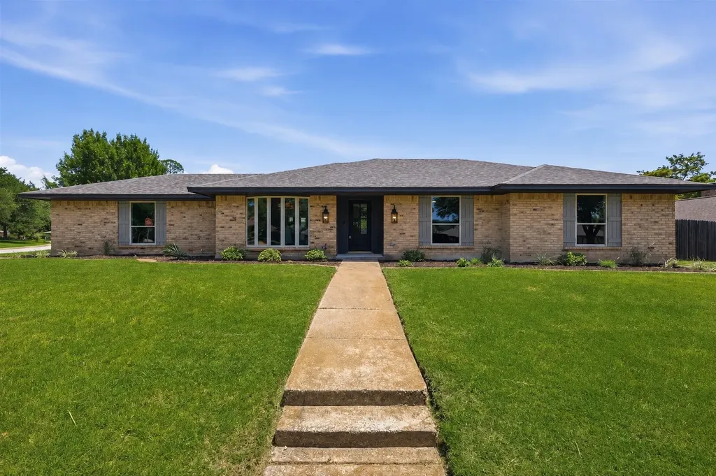 3920 Felisa Place Fort Worth TX 76133