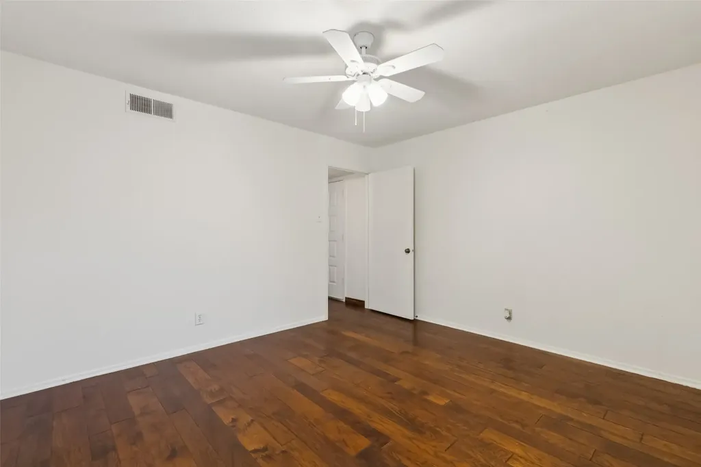 4748 Old Bent Tree Lane Dallas TX 75287