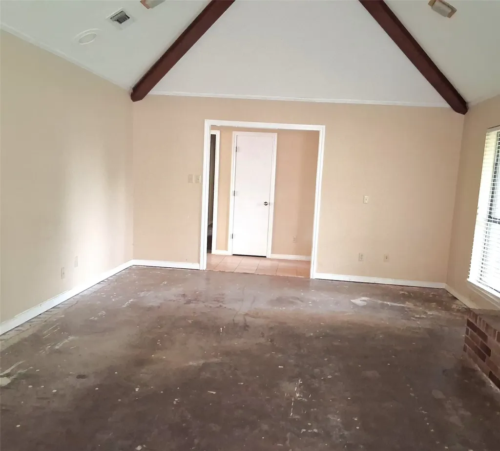 319 Jamie Way Greenville TX 75402