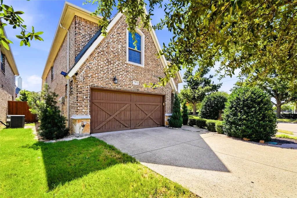 704 Davinci Court Coppell TX 75019