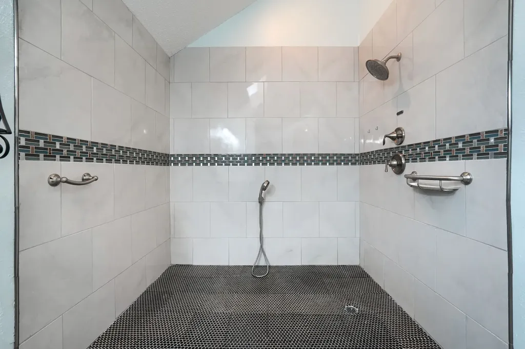 507 Briarcliff Drive Garland TX 75043