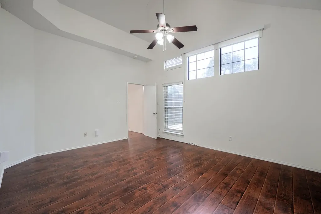 507 Briarcliff Drive Garland TX 75043