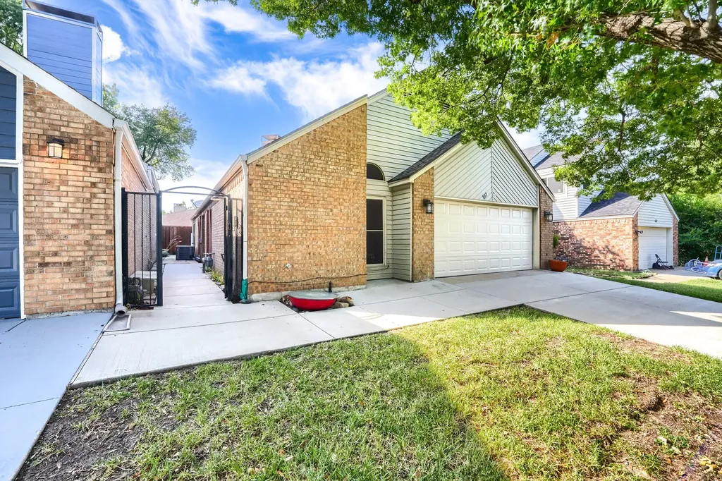 507 Briarcliff Drive Garland TX 75043