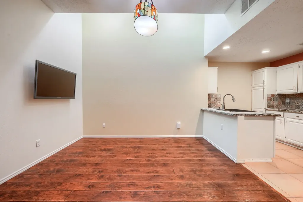 507 Briarcliff Drive Garland TX 75043