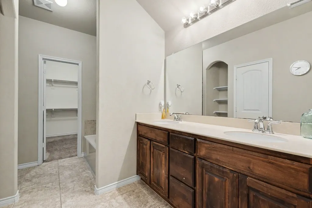 231 Orbit Drive Lavon TX 75166