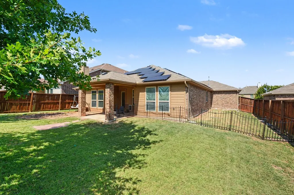 231 Orbit Drive Lavon TX 75166