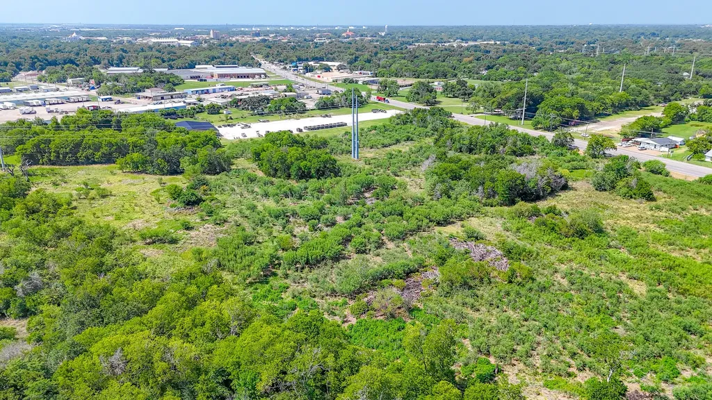 Lot 1 N Business 45 Corsicana TX 75110