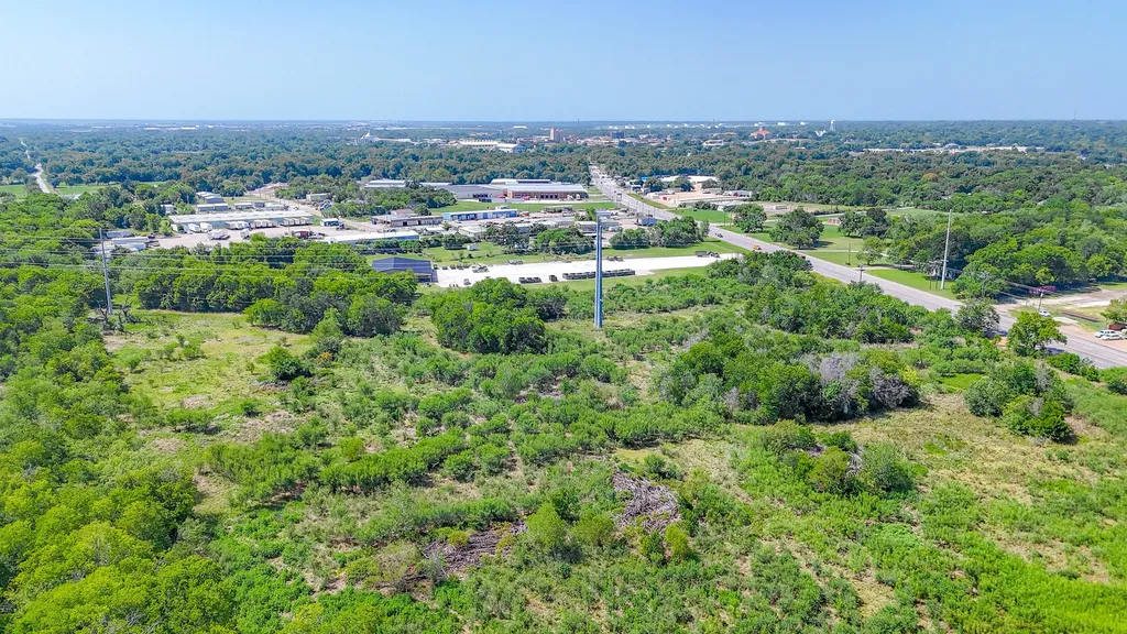 Lot 1 N Business 45 Corsicana TX 75110