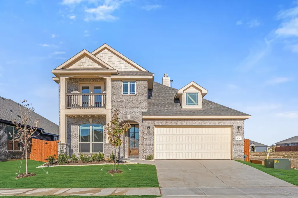 1024 River Oaks Drive Godley TX 76044