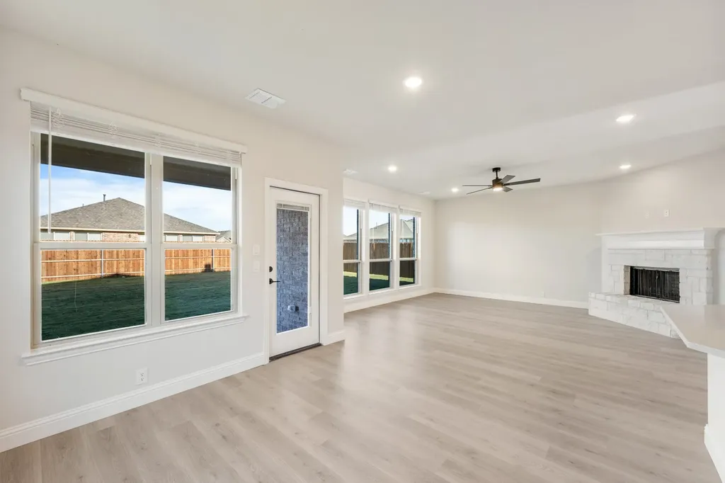 1024 River Oaks Drive Godley TX 76044