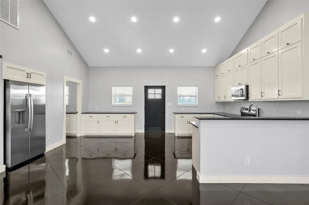 611 Talbert Ranch Road China Spring TX 76633