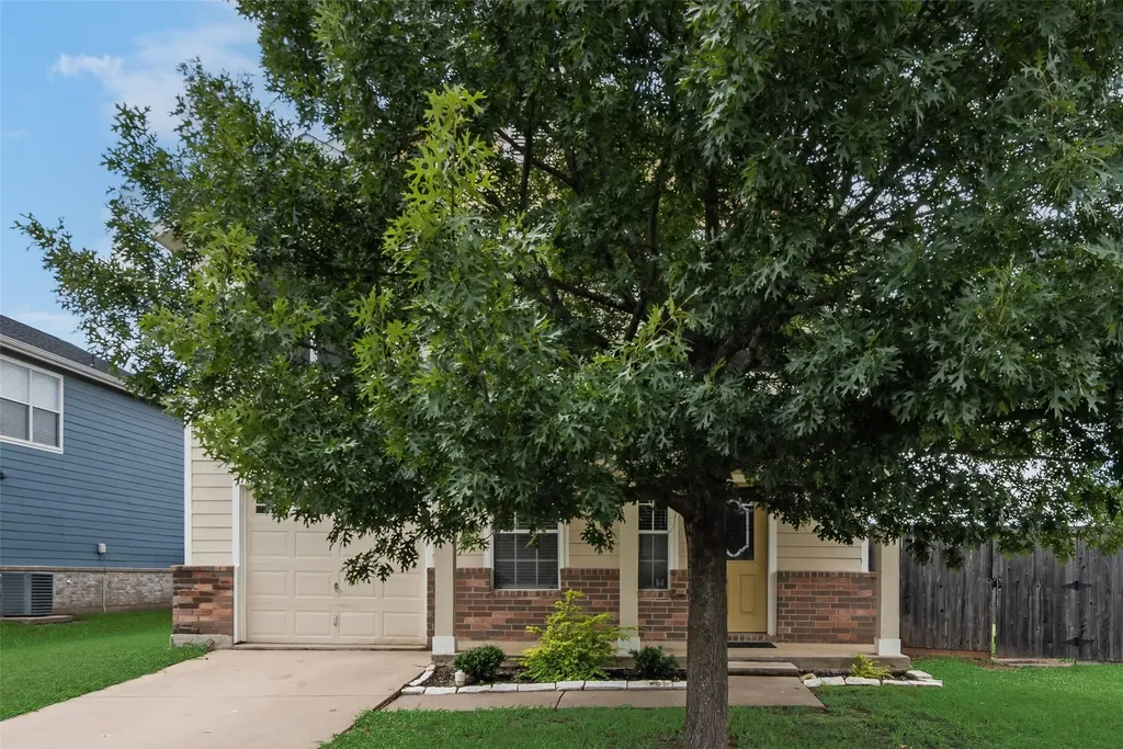 124 Independence Avenue Venus TX 76084