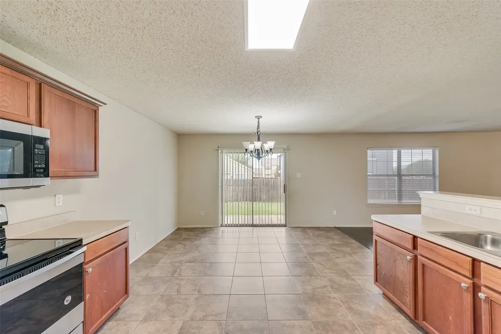 124 Independence Avenue Venus TX 76084