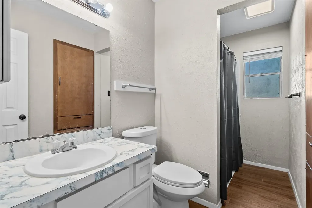 6204 Creek Crossing Road Alvarado TX 76009