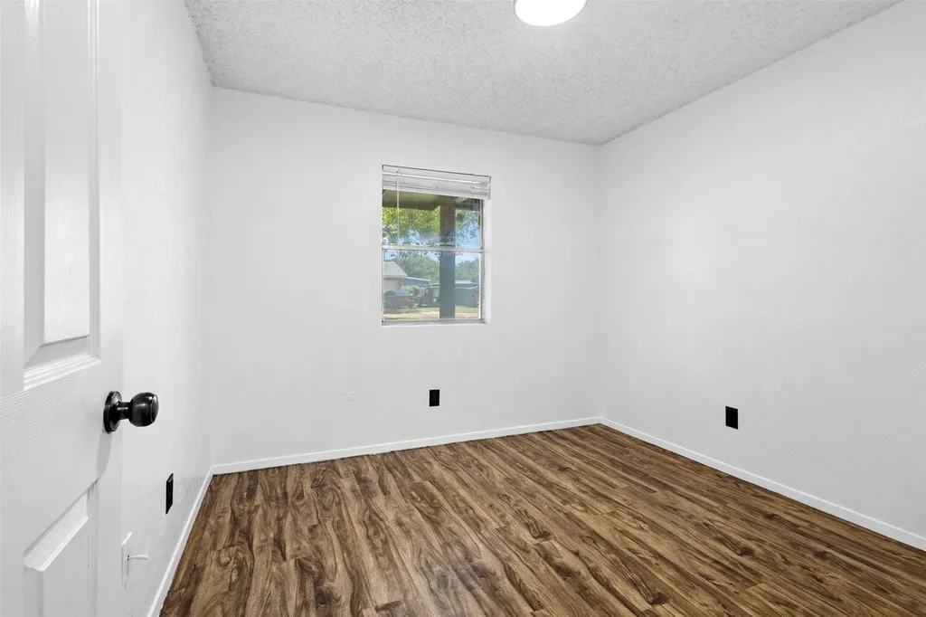 6204 Creek Crossing Road Alvarado TX 76009