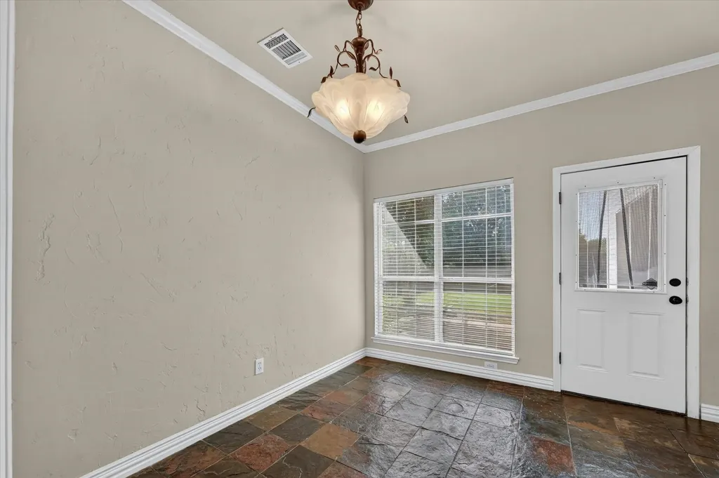 400 Breakers Point Court Irving TX 75063