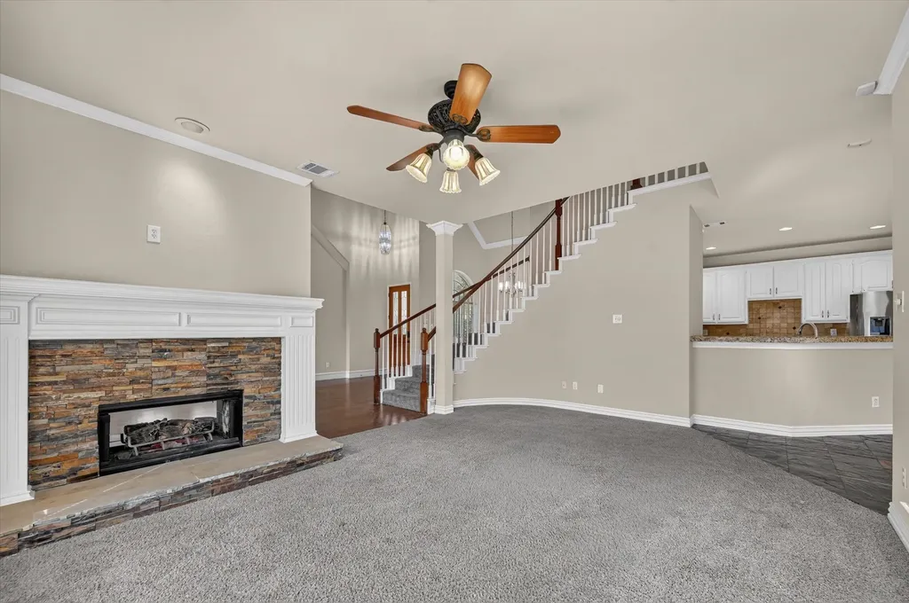 400 Breakers Point Court Irving TX 75063