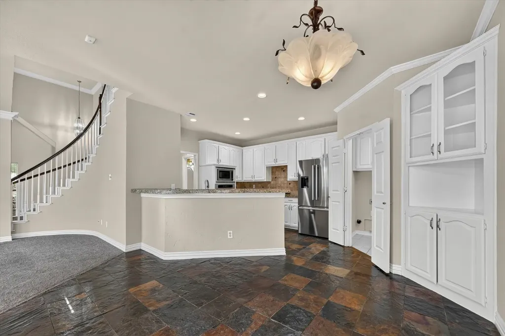 400 Breakers Point Court Irving TX 75063