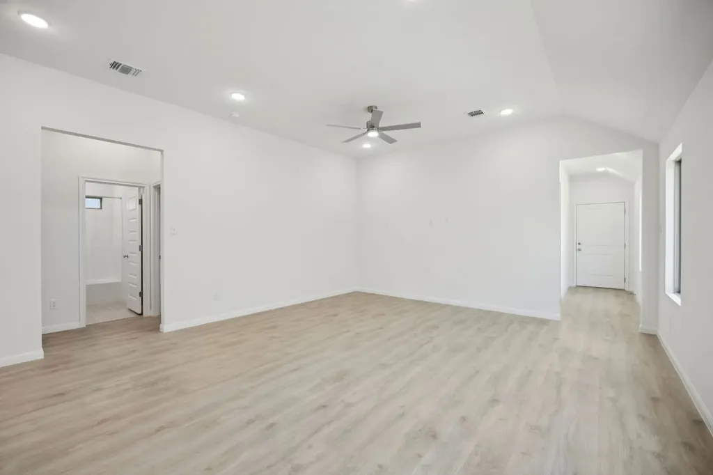 123 Longhorn Lane Lavon TX 75166