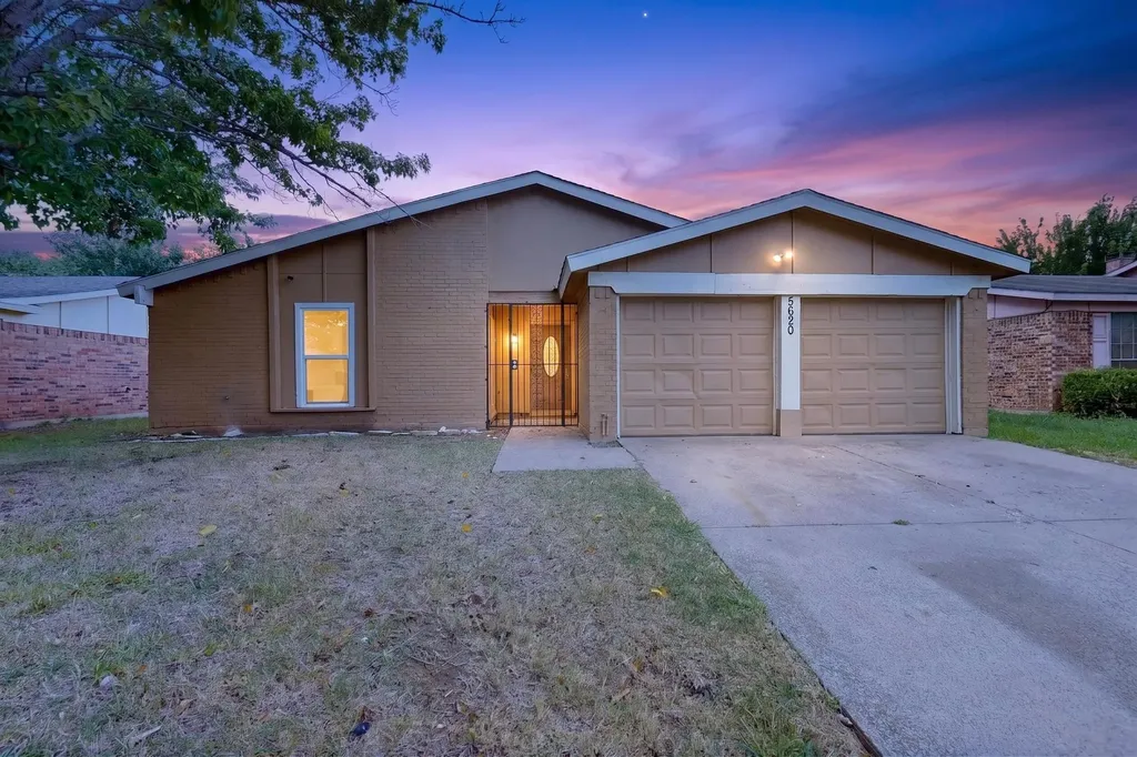 5620 Norris Street Fort Worth TX 76119