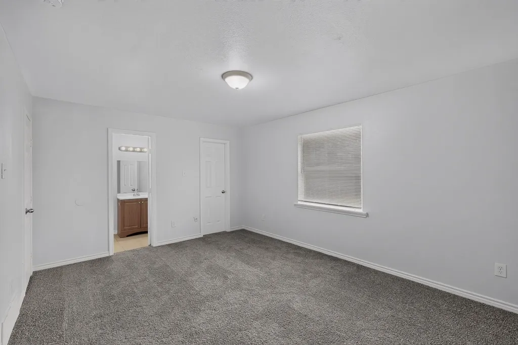 5620 Norris Street Fort Worth TX 76119