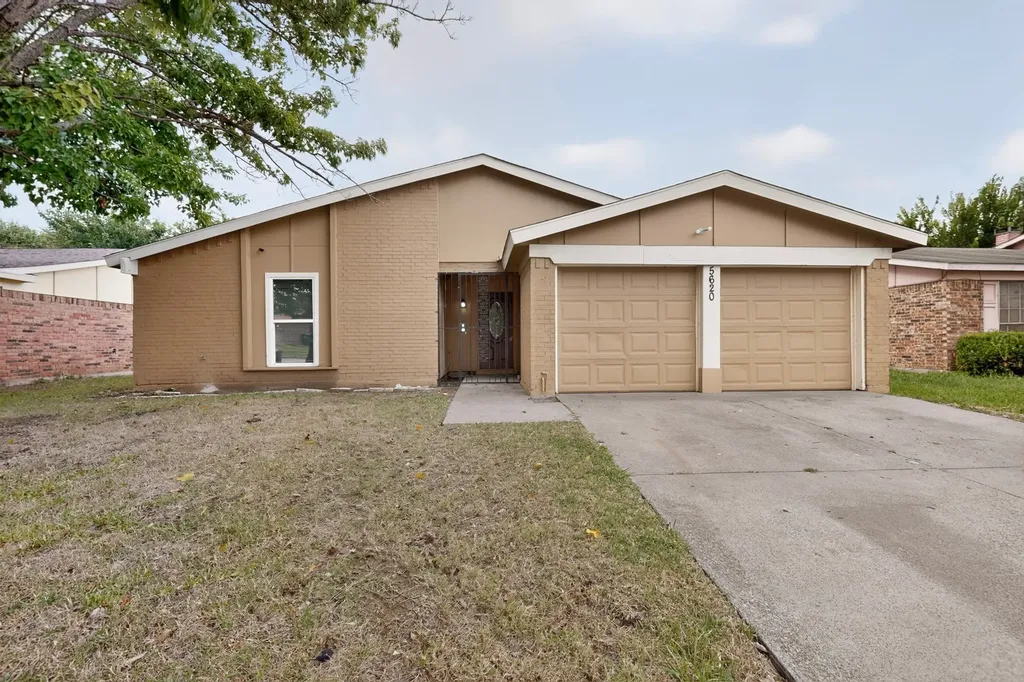 5620 Norris Street Fort Worth TX 76119